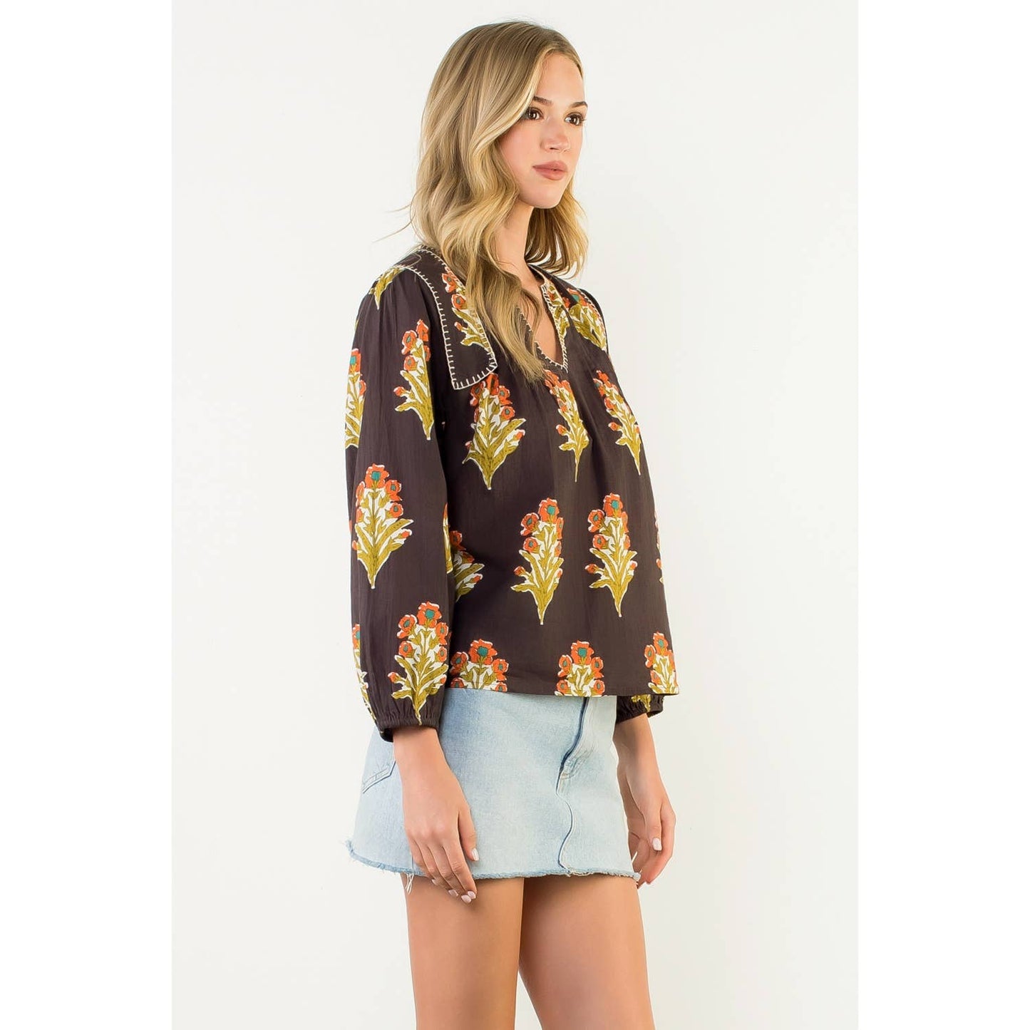 Long Sleeve Floral Detail V-Neck Top