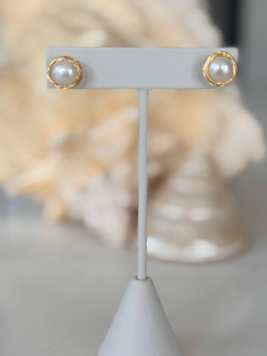 Wrapped Stud Pearl Earring