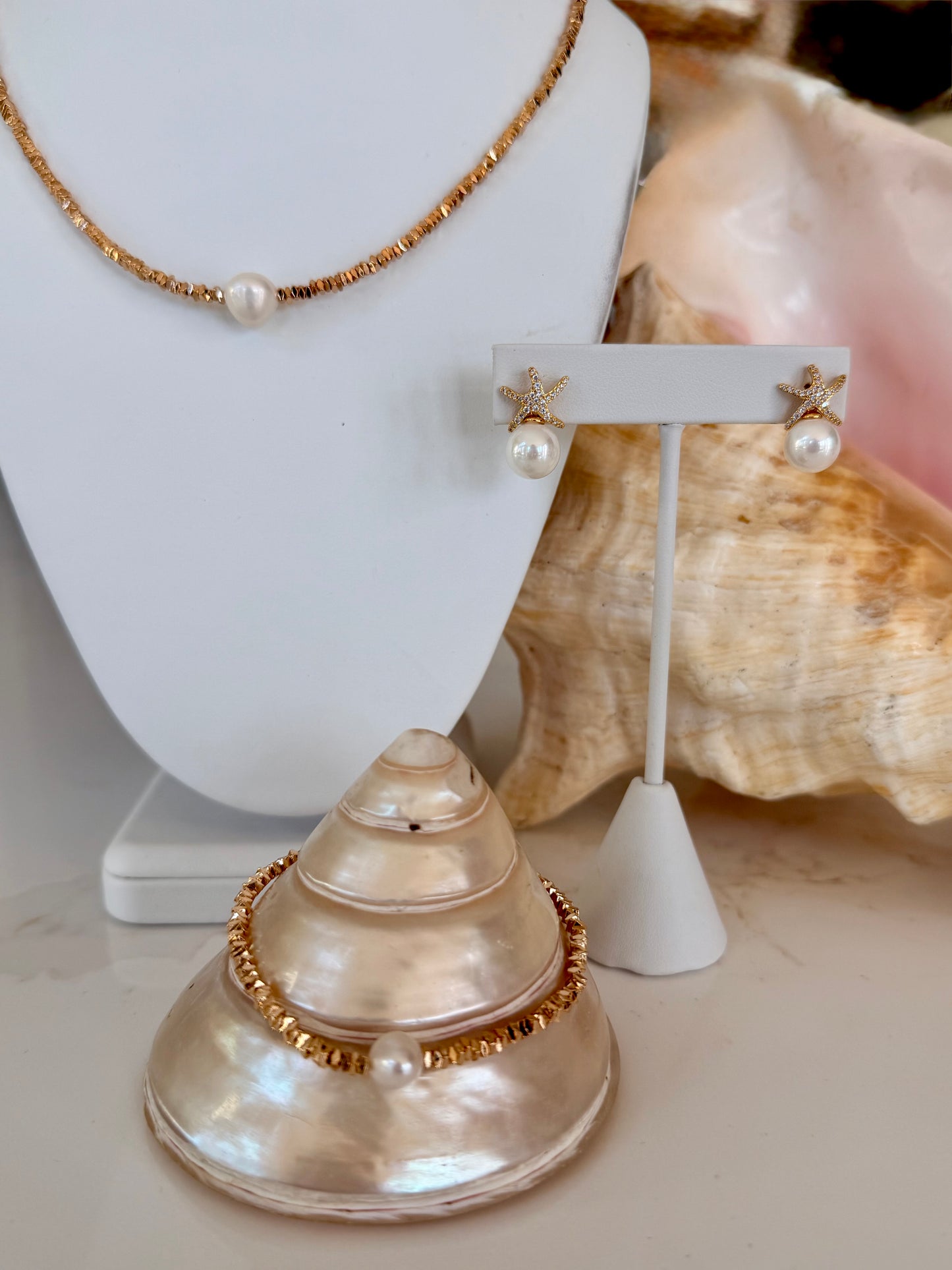 Stacked Bar w Pearl Necklace