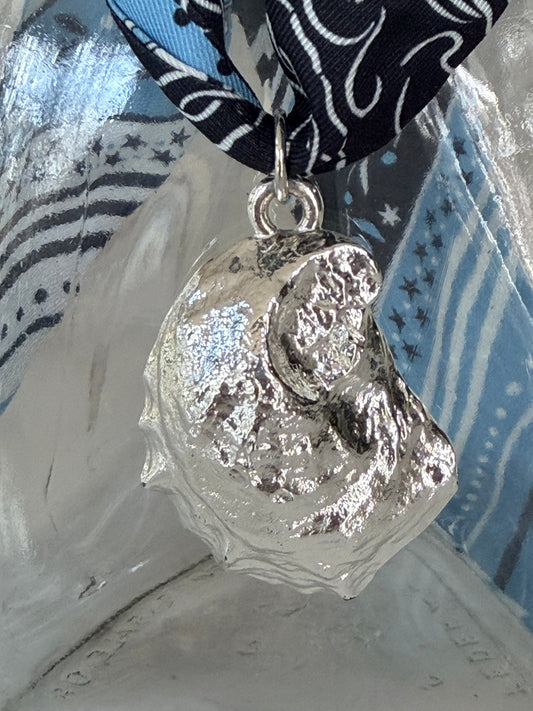 Oyster Pendant