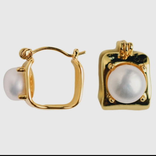 Mini Square Gold Pearl Huggie Hoop