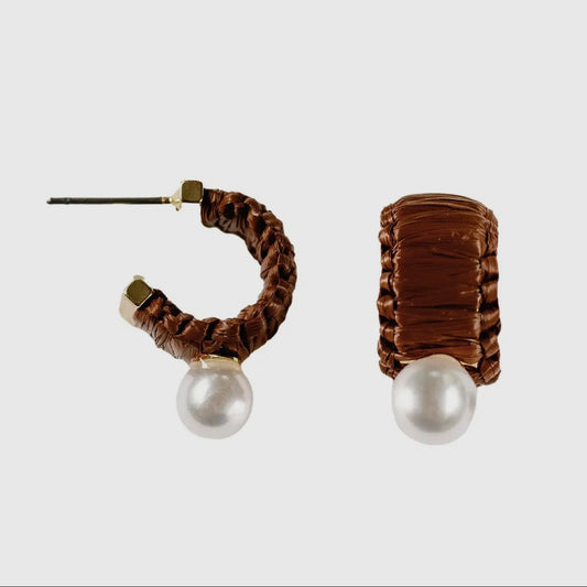 Raffia Wrapped Huggie w Pearl