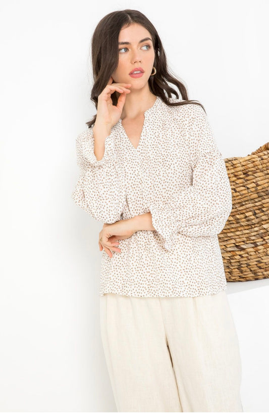 Ivory Blouse w Ruffle Trim Sleeve