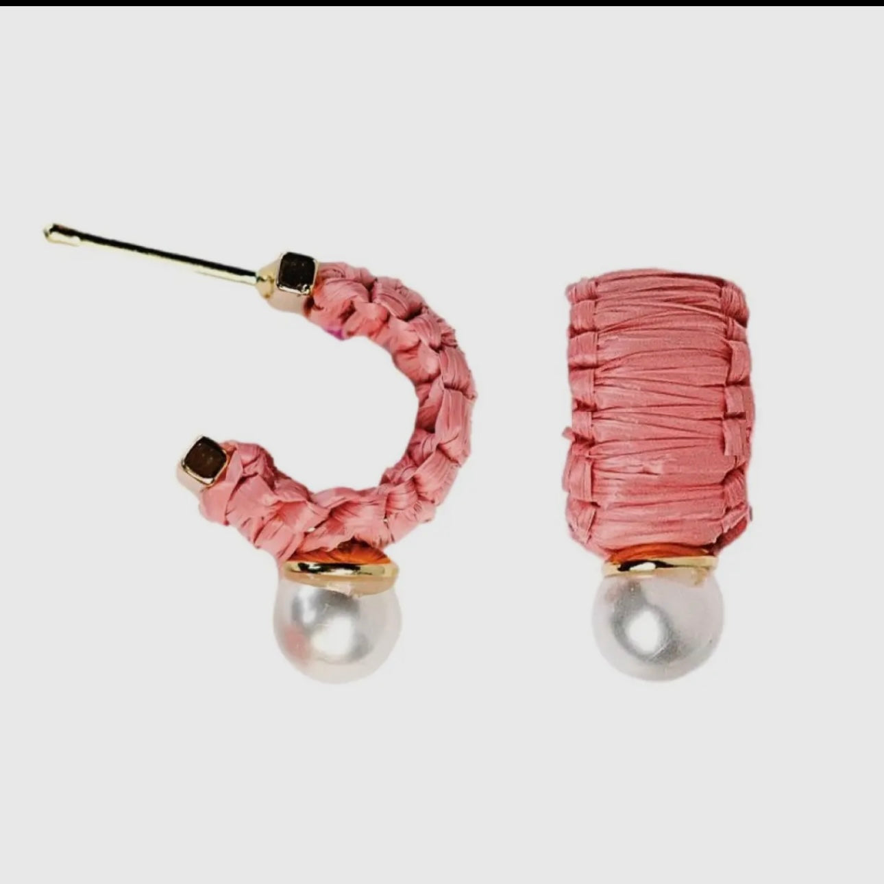 Raffia Wrapped Huggie w Pearl